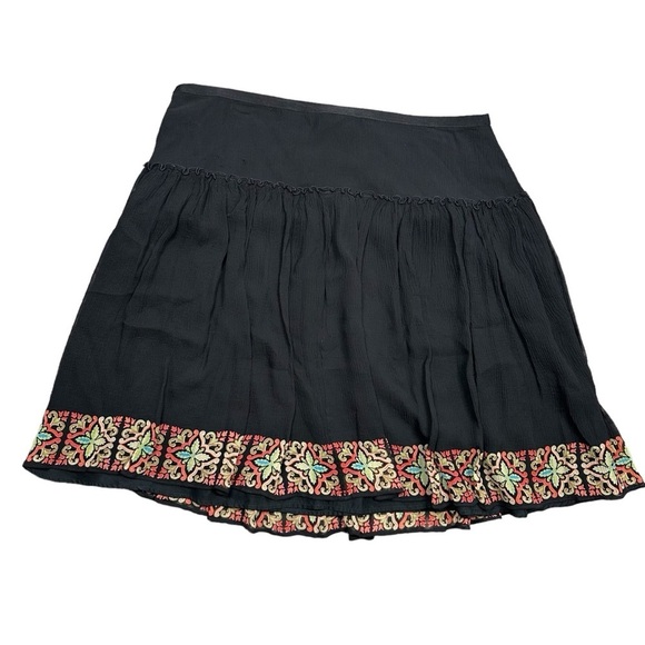 Tommy Bahama Tiered Silk Skirt Black and Multicolored Pattern Size Large (16) - Picture 4 of 10